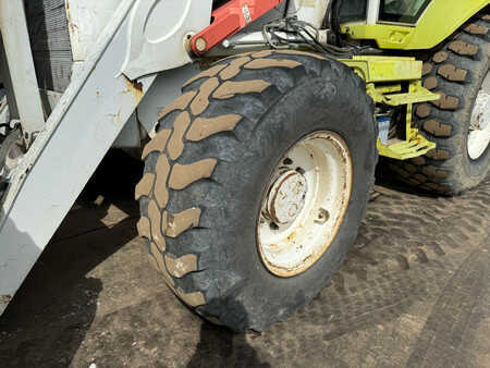 Koparko - Ładowarki sztywne 2006 Volvo BL71 backhoe loader (14)