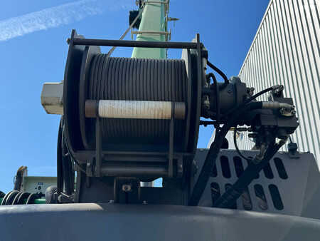 Sennebogen 613E