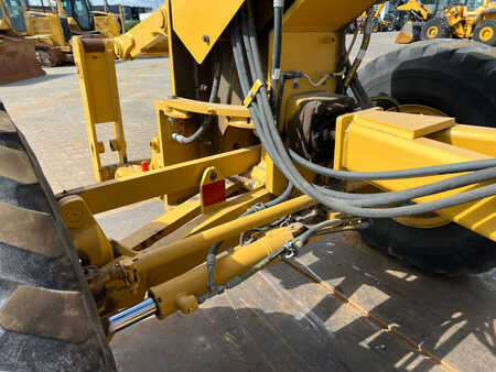 Grader 2013 Caterpillar 140M2 (14)