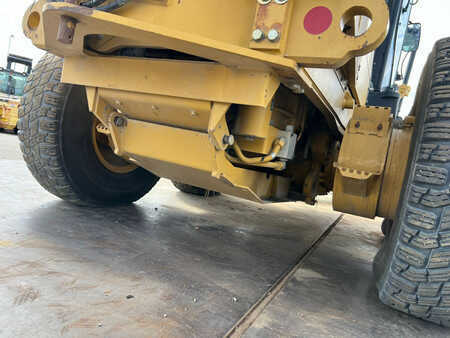 Grader 2013 Caterpillar 140M2 (16)