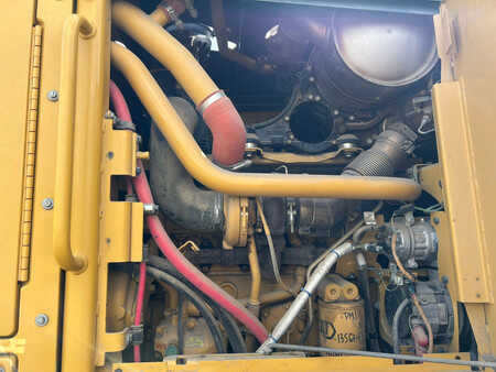 Grader 2013 Caterpillar 140M2 (24)