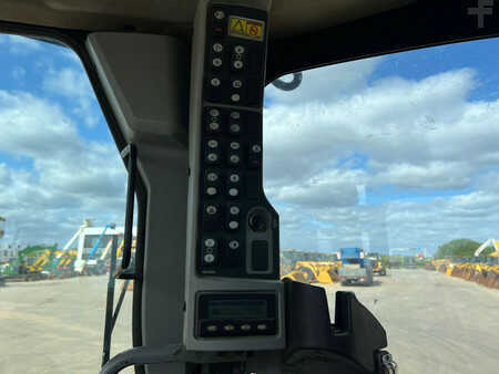 Grader 2013 Caterpillar 140M2 (31)