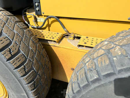 Grader 2013 Caterpillar 140M2 (8)