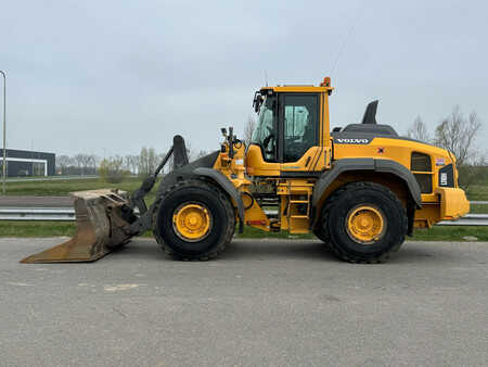 Pyöräkuormaajat 2014 Volvo L110H (1)