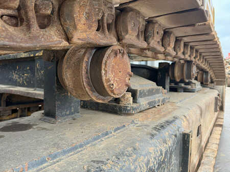 Beltegraver 2018 Caterpillar 352F (17)
