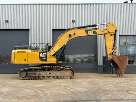 Beltegraver 2018 Caterpillar 352F (6)