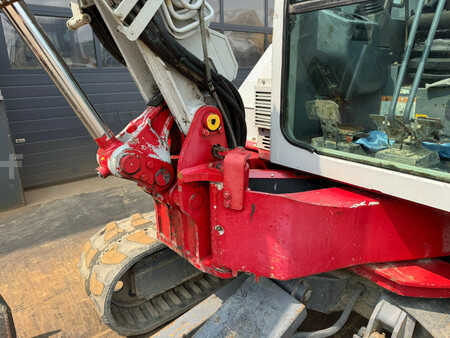 Korečková rýpadla 2016 Takeuchi TB153FR (28)