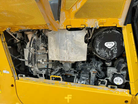 Buldożery 2018 Komatsu D65PXi-18 (21)