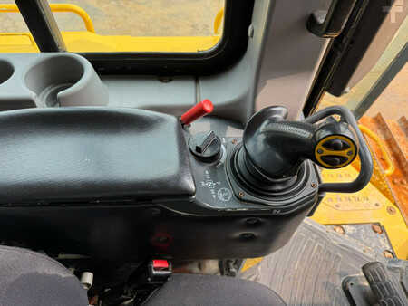 Buldożery 2018 Komatsu D65PXi-18 (27)