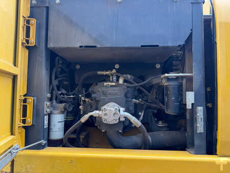 Mobilbagger 2019 Komatsu PW180-11 (18)