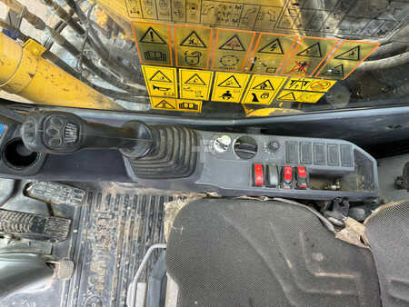 Mobilbagger 2019 Komatsu PW180-11 (25)