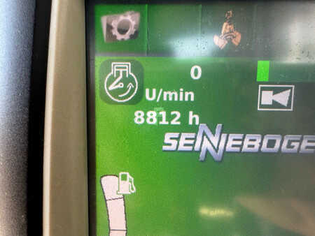 Mobiele graafmachines 2016 Sennebogen 818E (37)