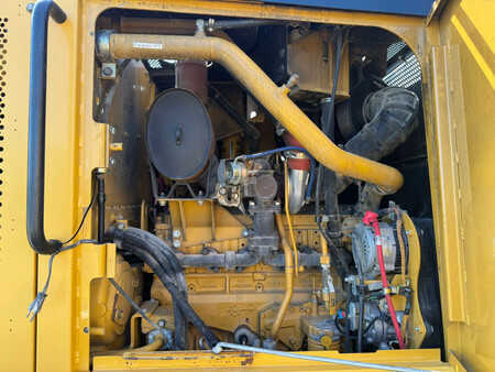 Grejdry 2009 Caterpillar 140M (20)