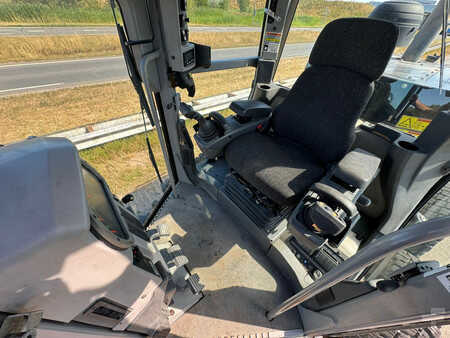 Grejdry 2009 Caterpillar 140M (23)