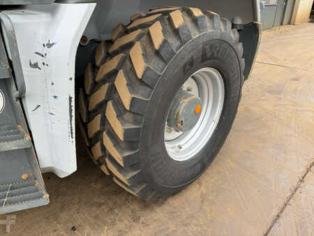 Radlader 2020 Kramer 8155 / Forks / bucket (11)
