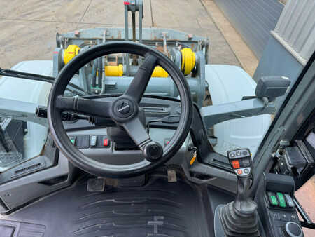 Radlader 2020 Kramer 8155 / Forks / bucket (25)