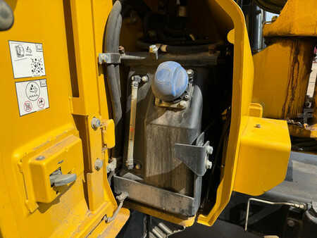 Pelle sur pneus 2018 Komatsu PW118MR-11 (27)