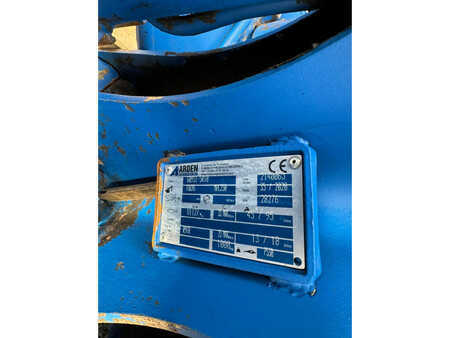 Grúas móviles 2015 Fuchs MHL 250 (13)