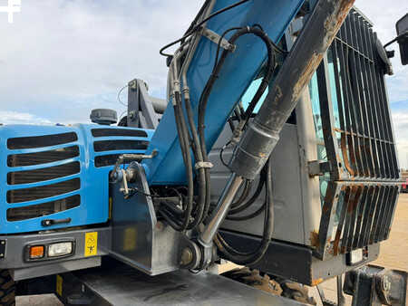 Grúas móviles 2015 Fuchs MHL 250 (17)