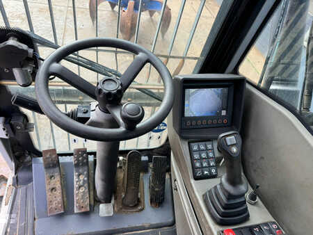 Grúas móviles 2015 Fuchs MHL 250 (27)