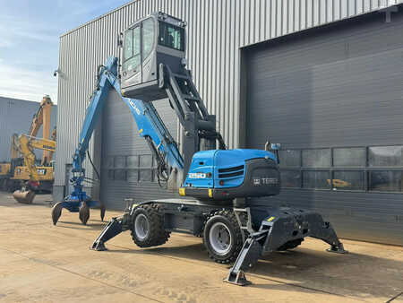 Grúas móviles 2015 Fuchs MHL 250 (3)