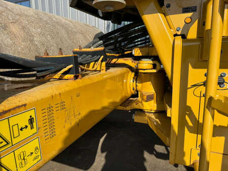 Compacteur monocylindre 2018 Caterpillar CS66B (17)