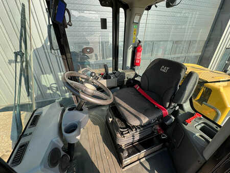 Compacteur monocylindre 2018 Caterpillar CS64 (20)