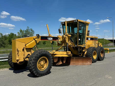 Grejdry 1996 Caterpillar 140H 3306 engine (2)