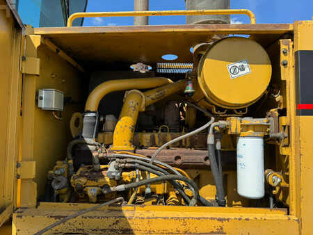 Grejdry 1996 Caterpillar 140H 3306 engine (21)