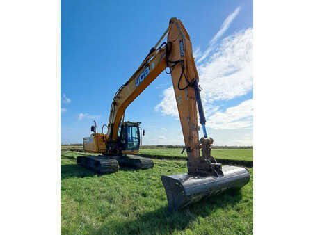 Lánctalpas kotrógép 2015 JCB JS220 LC Long Reach (3)