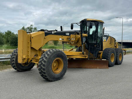 Grejdry 2007 Caterpillar 14M (1)