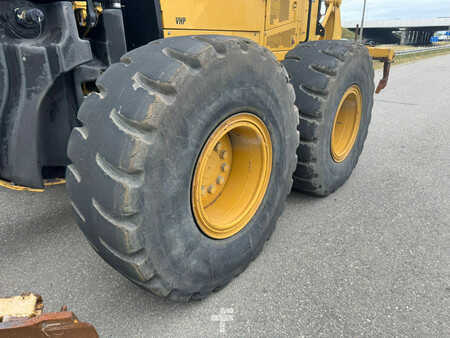 Grejdry 2007 Caterpillar 14M (11)
