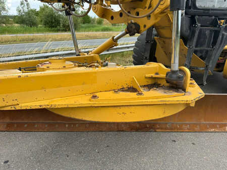 Grejdry 2007 Caterpillar 14M (12)
