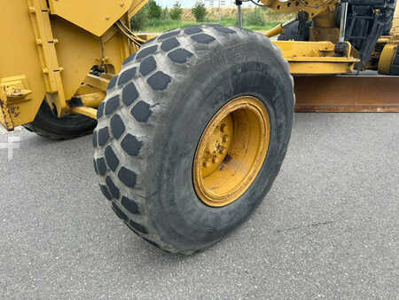Grejdry 2007 Caterpillar 14M (14)