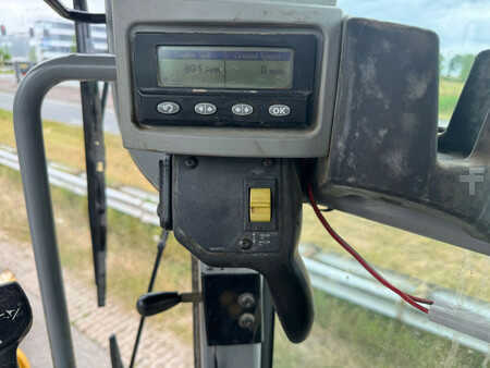 Grejdry 2007 Caterpillar 14M (32)