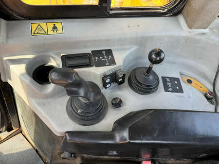 Telaketjupuskutraktorit 2007 Caterpillar D6R LGP (21)