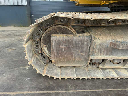 Excavadoras de cadenas 2018 Caterpillar 325F LCR | 3 x bucket (22)