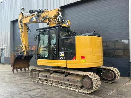 Bæltegraver 2018 Caterpillar 325F LCR | 3 x bucket (5)