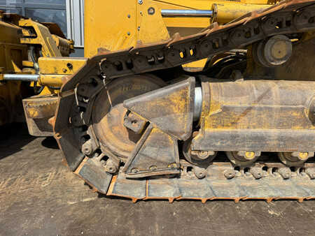 Telaketjupuskutraktorit 2005 Caterpillar D6N LGP (13)