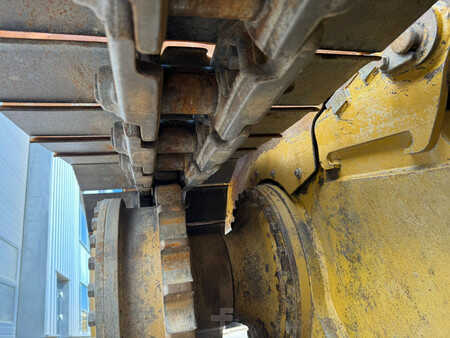 Telaketjupuskutraktorit 2005 Caterpillar D6N LGP (20)
