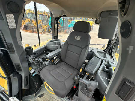 Planierraupe 2019 Caterpillar D6 LGP (19)