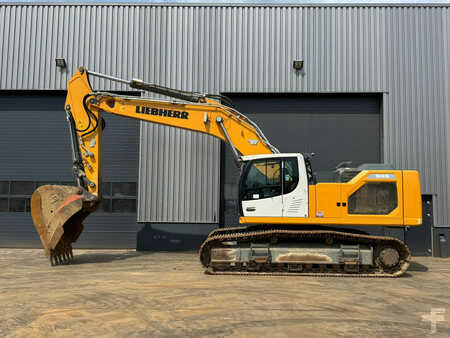 Koparki gąsienicowe 2021 Liebherr R945 S-HD (R944 / R946 / R950) (1)