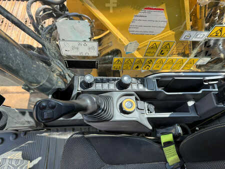 Hydraulic Excavators 2018 Caterpillar 323 (26)