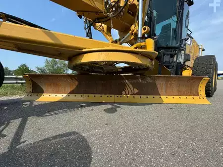 Livellatrici 2015 Caterpillar 140M3 (14)