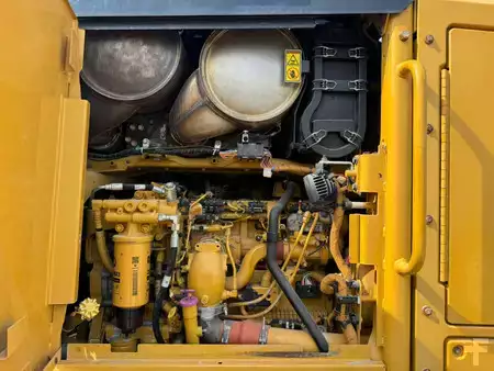 Livellatrici 2015 Caterpillar 140M3 (20)