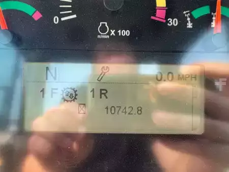 Livellatrici 2015 Caterpillar 140M3 (24)