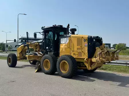 Livellatrici 2015 Caterpillar 140M3 (3)