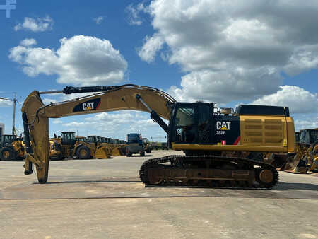 Hydraulic Excavators 2016 Caterpillar 352F (1)