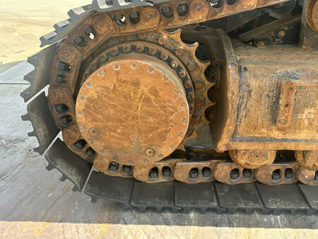 Hydraulic Excavators 2016 Caterpillar 352F (15)