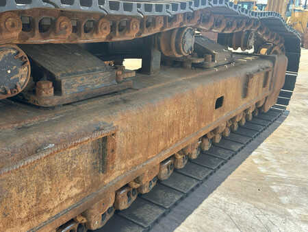 Hydraulic Excavators 2016 Caterpillar 352F (16)